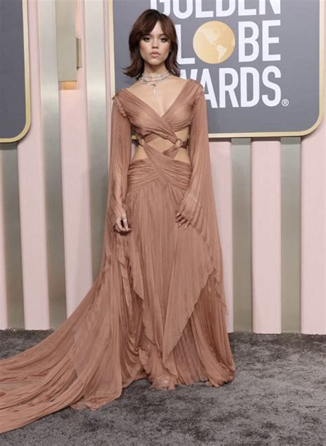 pictures of jenna ortega naked|Were Obsessed With Jenna Ortegas Nude Cutout Gown For All。